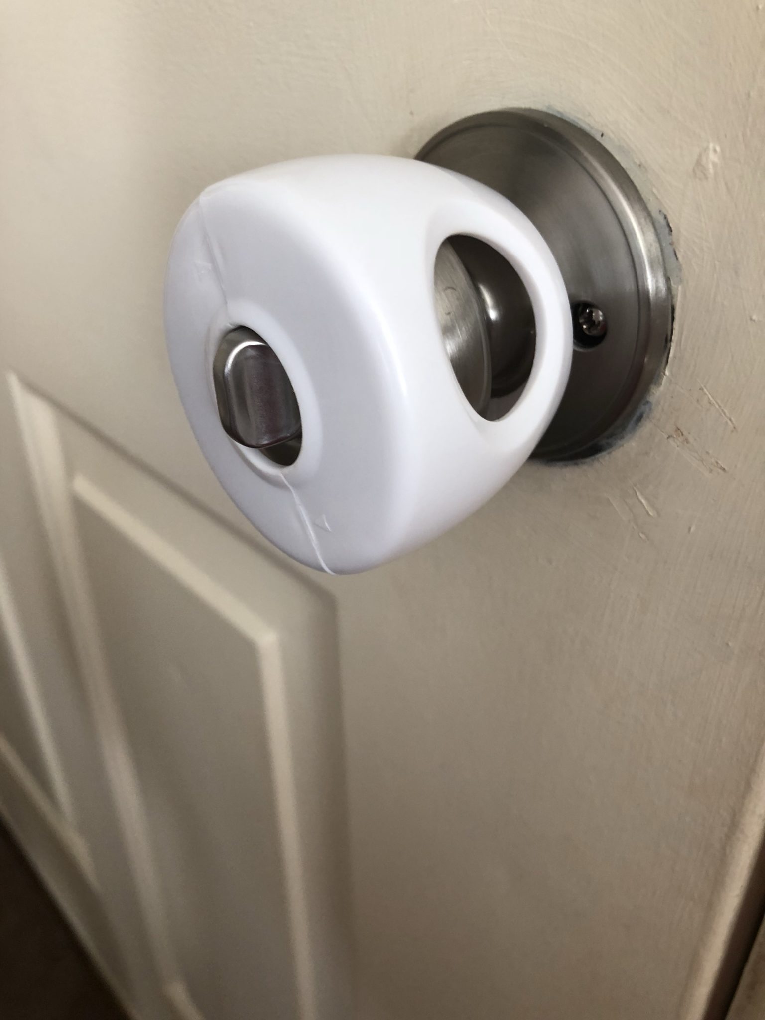 Doorknob with cover.