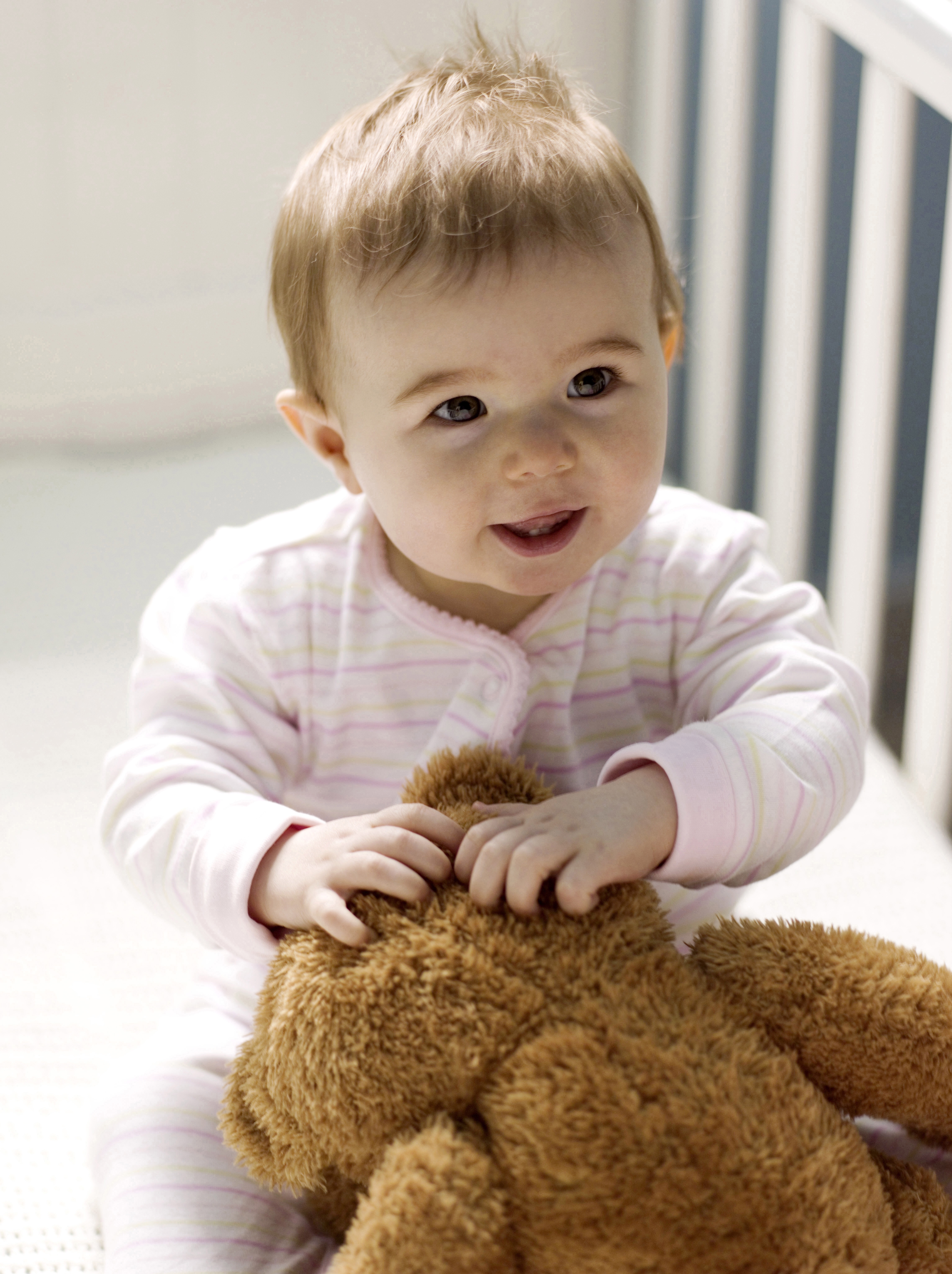 Little girl with teddy bear